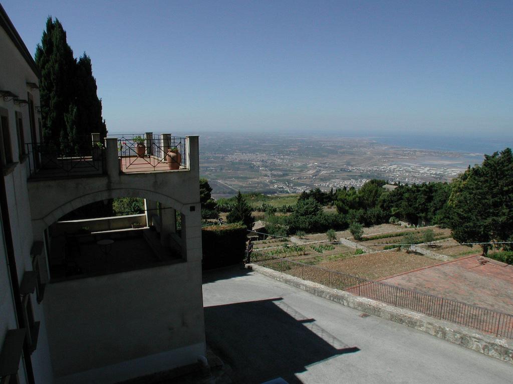 Eremo Hotel Casa Del Sorriso إريس المظهر الخارجي الصورة