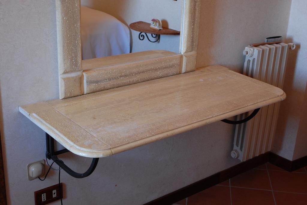 Eremo Hotel Casa Del Sorriso إريس الغرفة الصورة